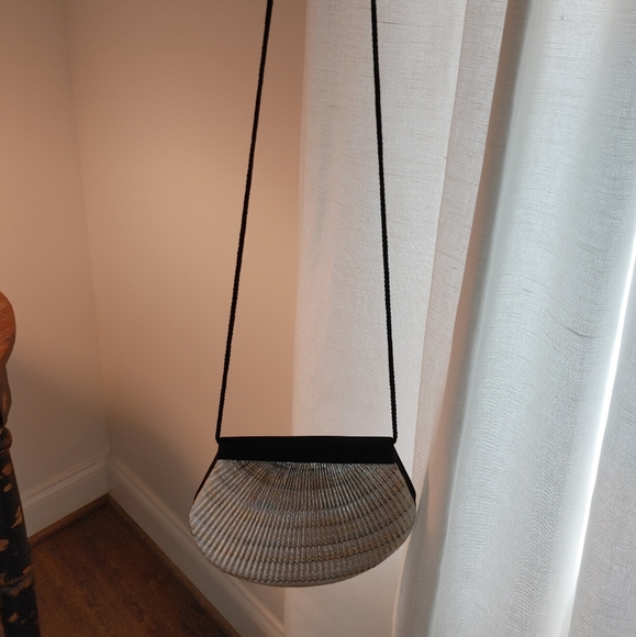 Purse - Picture 2 of 5